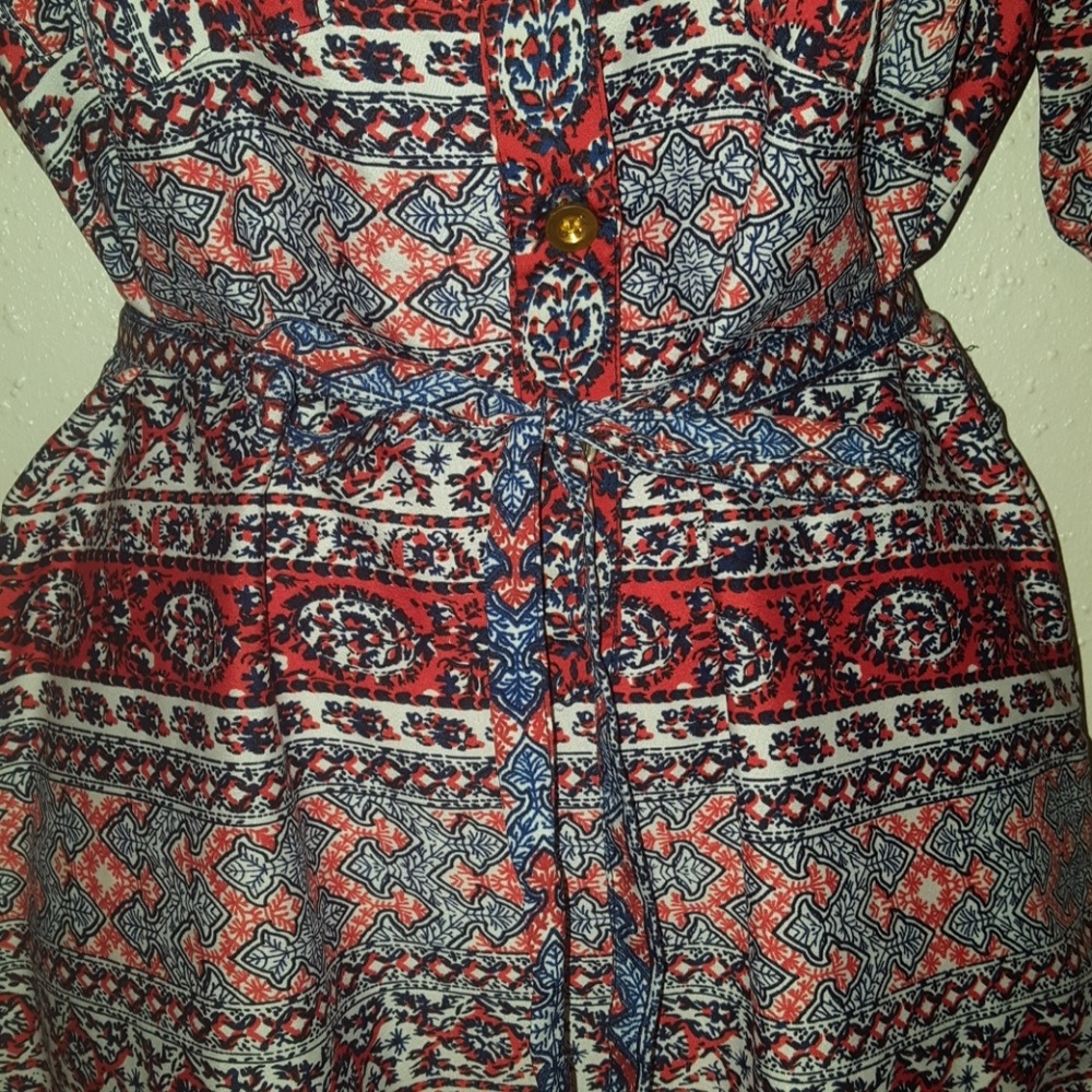 Patterned Dress - Picture 8 of 8